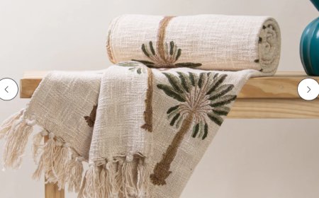 Ultimate Guide to Choosing the Perfect Sofa Throw Blanket